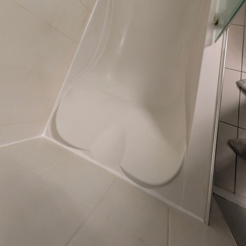 Professional Silicone Application Bathroom