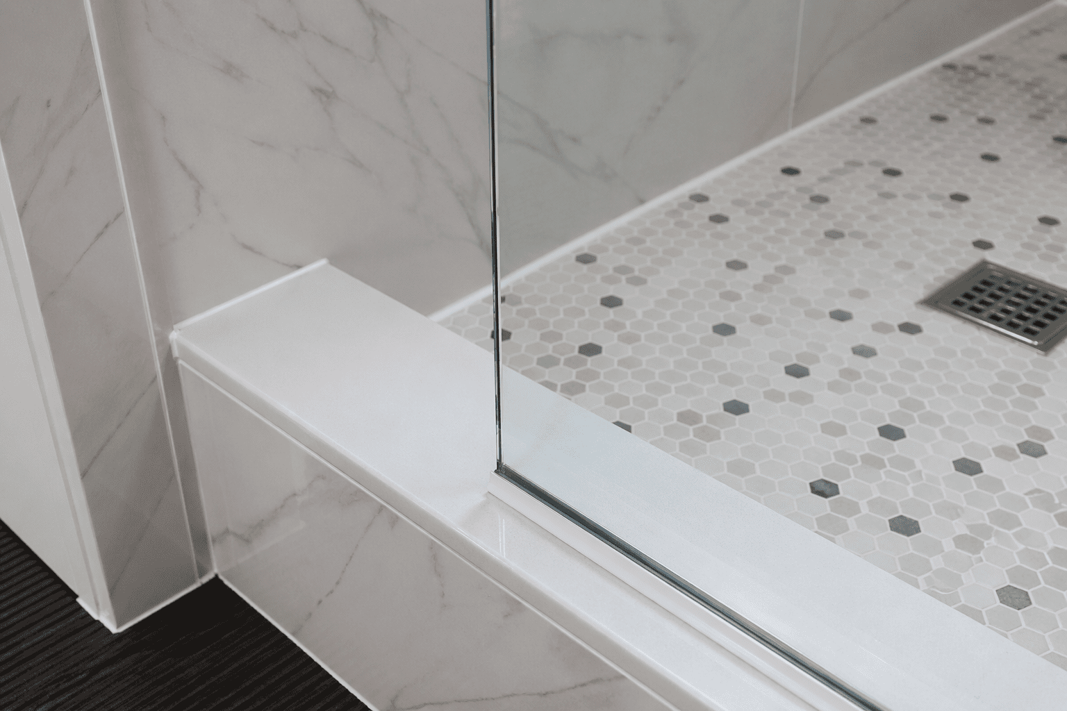 New clean white bathroom caulking after professional mold removal service in Toronto