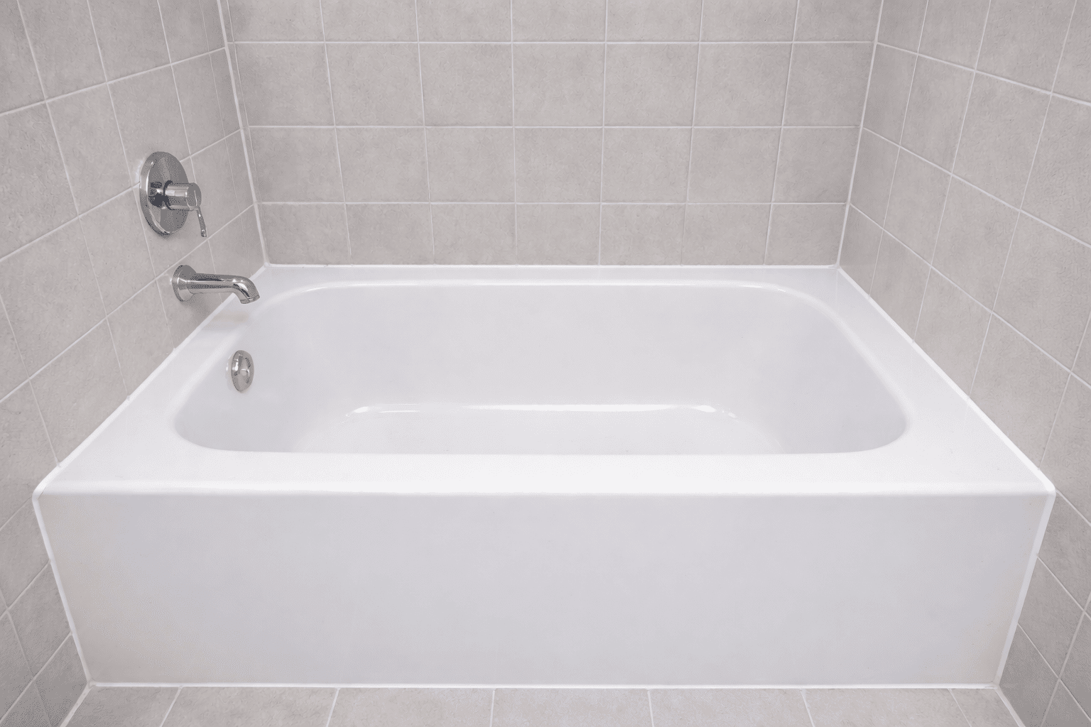professional bathroom caulking Toronto clean finished seal