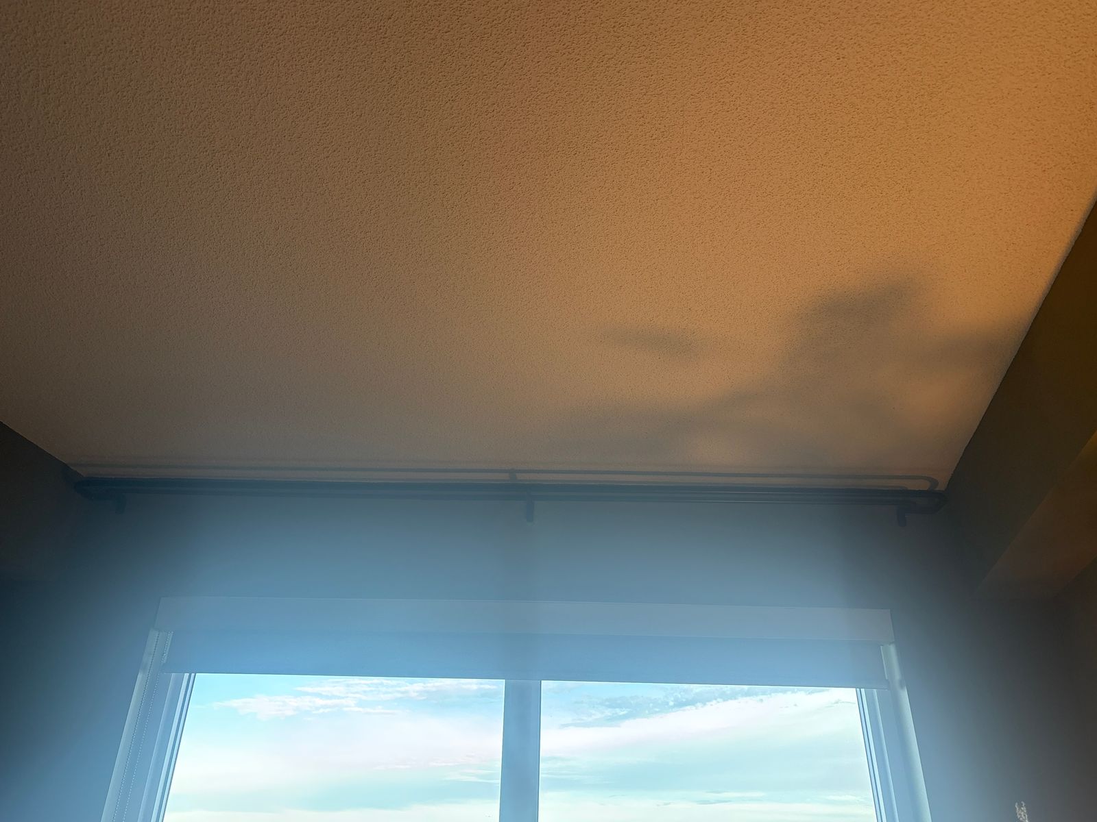 curtain rod installation Vaughan — RenoHeal project photo 2