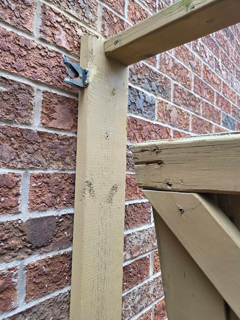 fence gate hinge repair Toronto — RenoHeal project photo 2