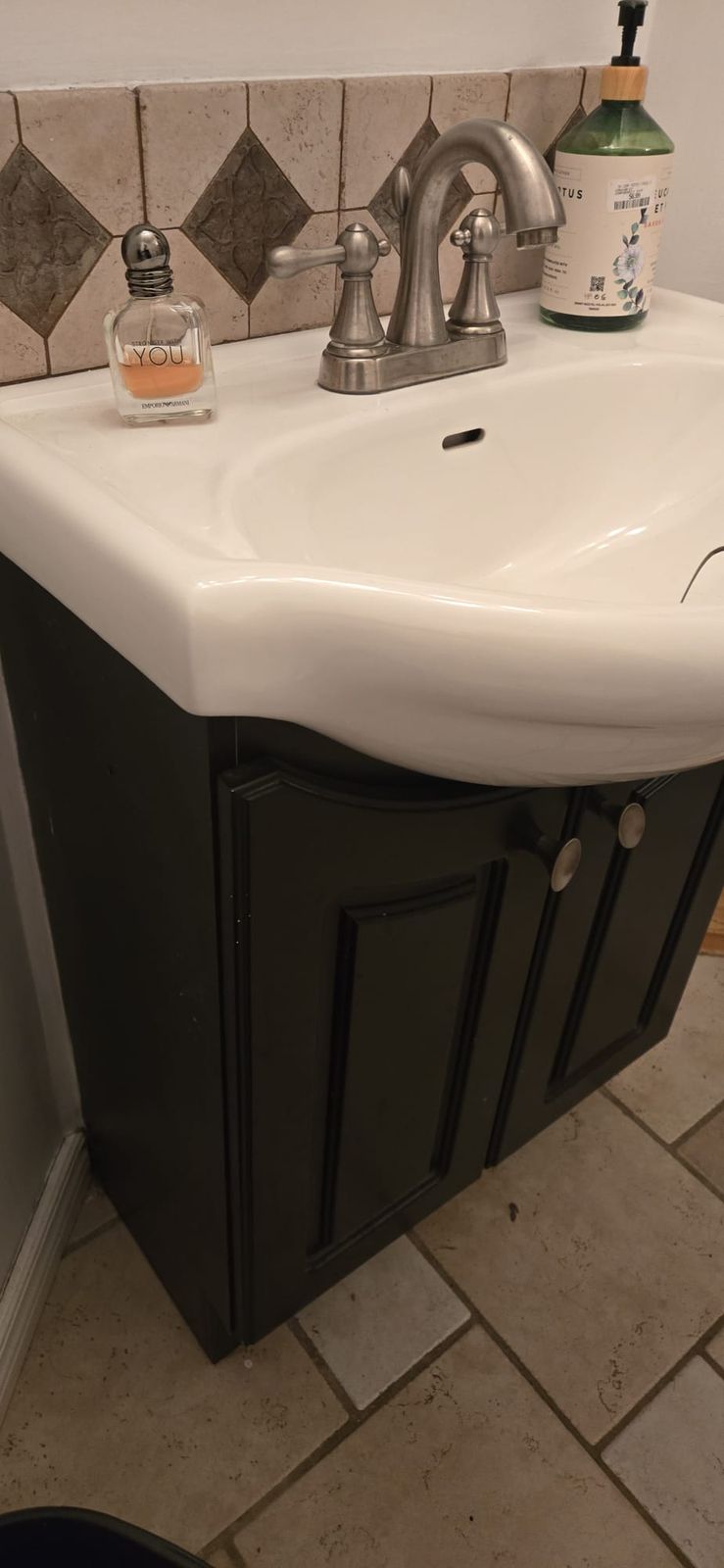 Vanity sink replacement in Richmond Hill - new bathroom sink installation
