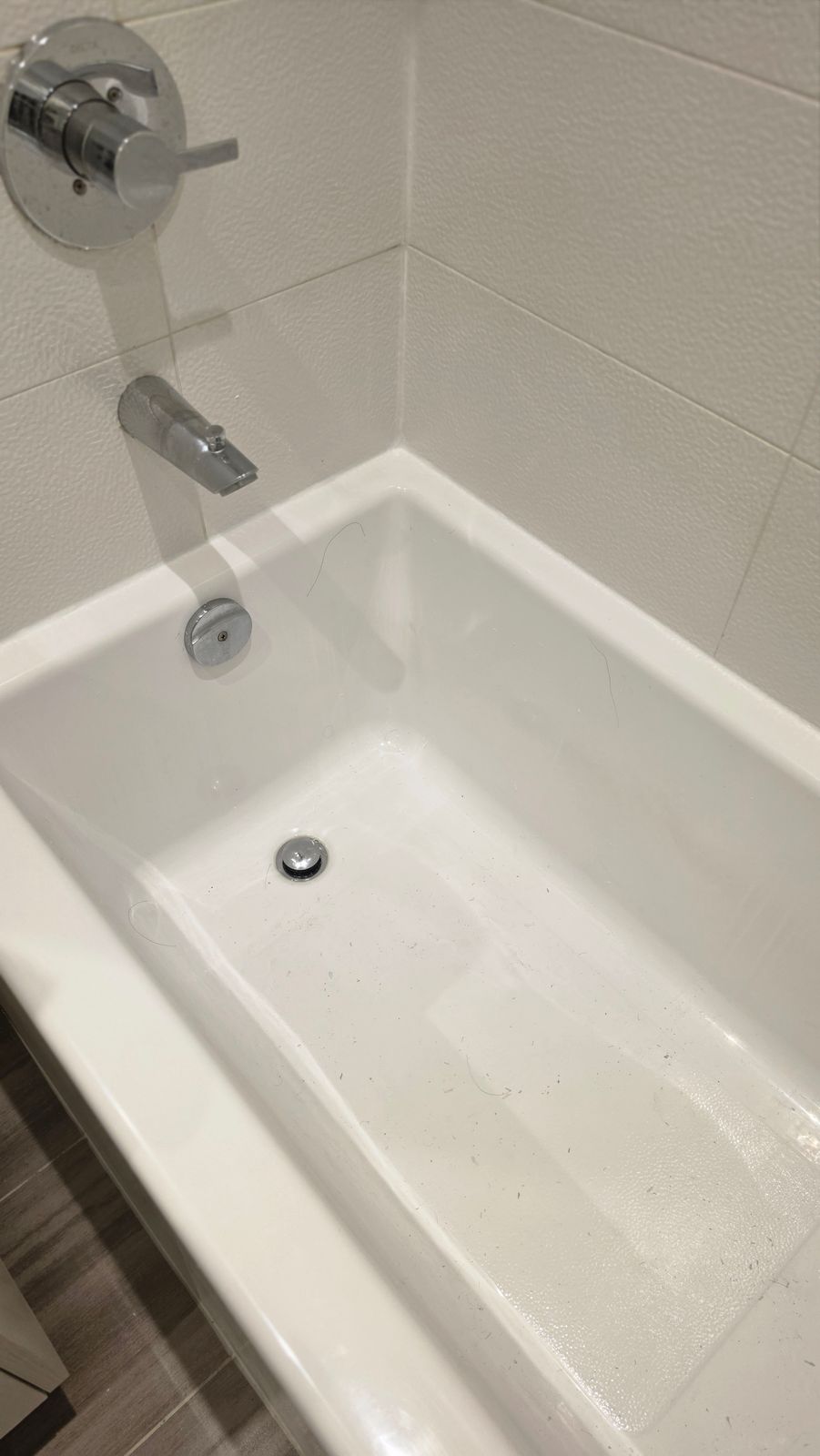 bathtub recaulking Toronto — RenoHeal project photo 2